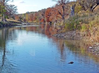 210 Thomas Rd, Boerne, TX 78006