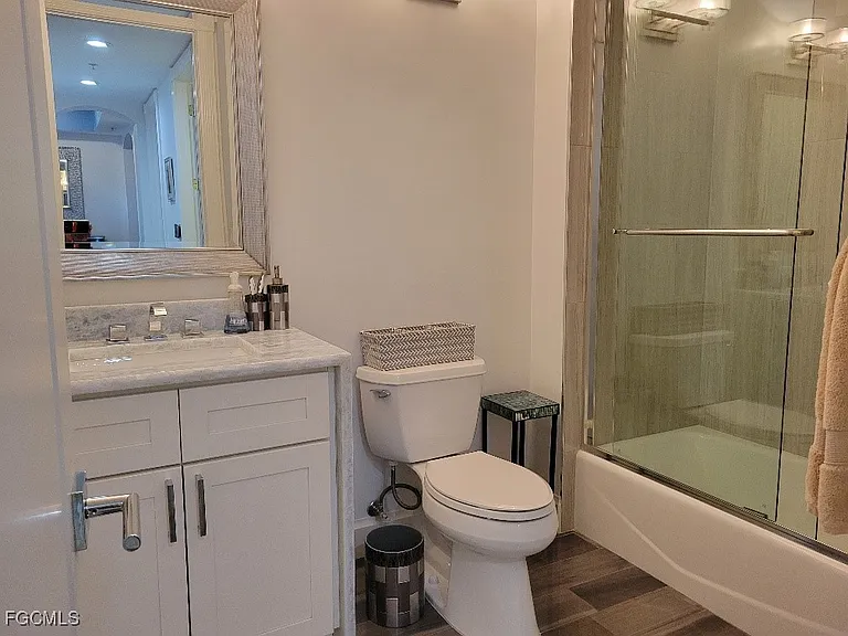 11620 Court Of Palms Dr #403 — Photo 18