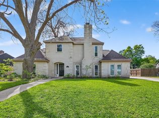 1214 Bittersweet Dr, Richmond, TX 77406