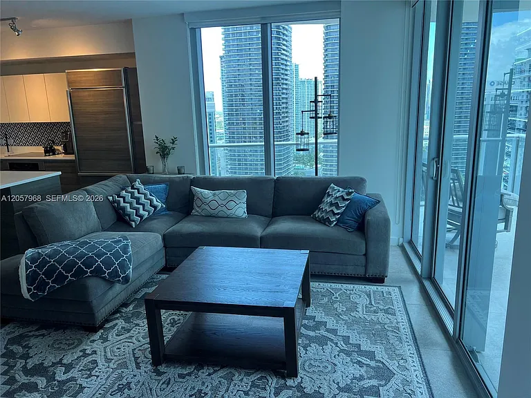 1100 S Miami Ave #2910 — Photo 8