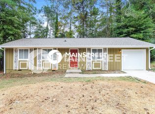 6112 Christi Dr, Lithonia, GA 30058