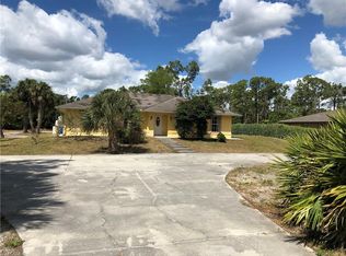 661 6th St NE, Naples, FL 34120
