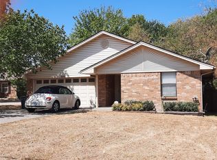 604 Pemberton Dr, Fort Worth, TX 76108