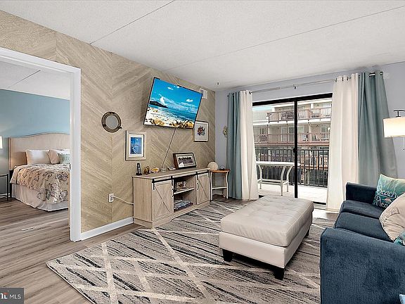5th image of 6 72nd St Unit 26