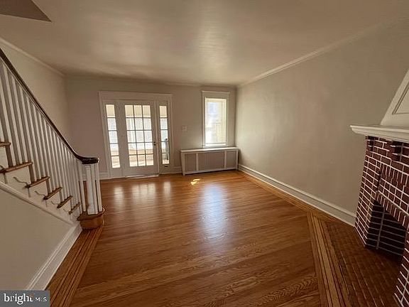 5th image of 207 Huntley Rd
