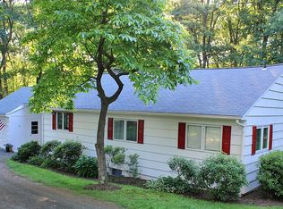 25 Fairview Ln, Wilton, CT 06897