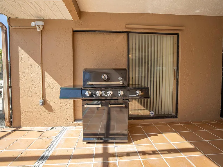 6503 Senegal Palm Way — Photo 23