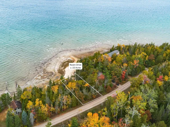 Raven Dr, Ocqueoc, MI 49759