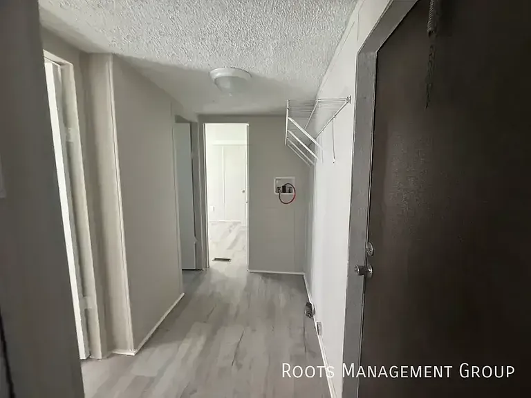 5098 Thompson Dr #99 — Photo 4