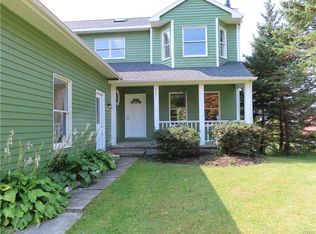 5851 Langmere St, East Syracuse, NY 13057