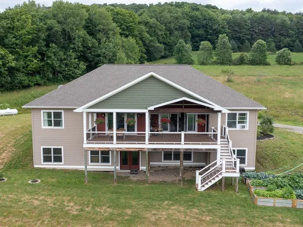 8045 Tabors Corner Rd, Wayland, NY 14572