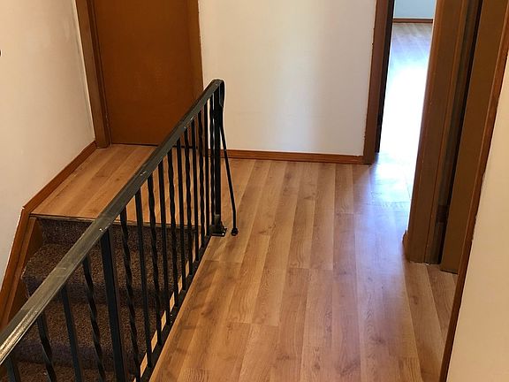 2nd image of 2055 Berkshire Cir Unit B