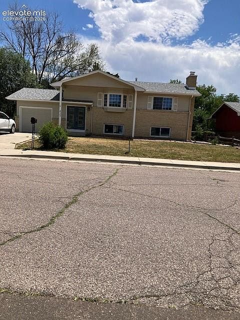 1st image of 423 Eudora St