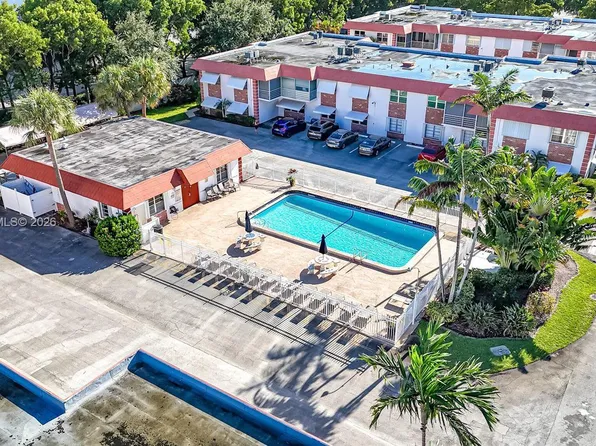 3550 NW 8th Ave APT 409, Pompano Beach, FL 33064