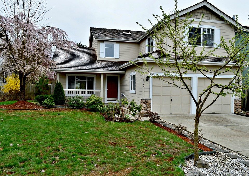 1st image of 7202 201st St E