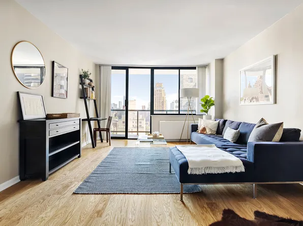 255 East 49th Street image 1 of 7