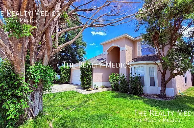 2837 River Ridge Dr — Photo 2