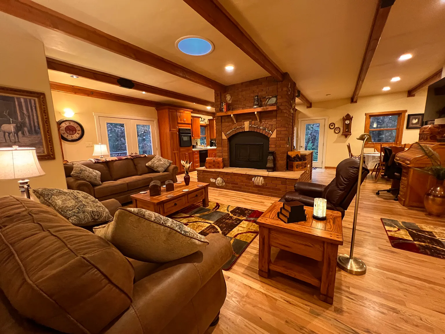 3330 Castle Lake Rd — Photo 3