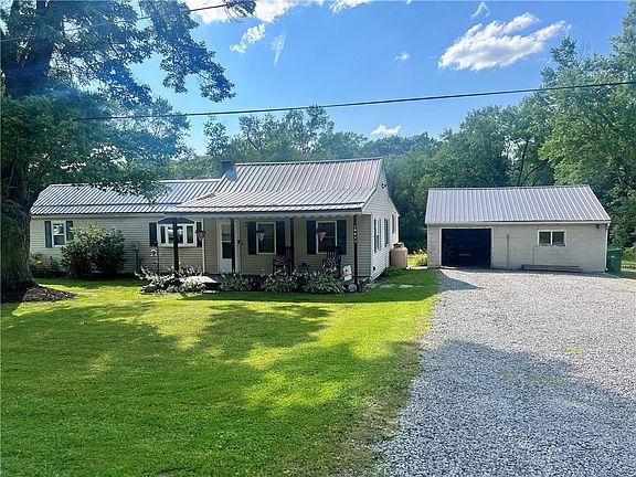 4th image of 19011 French Creek Dr