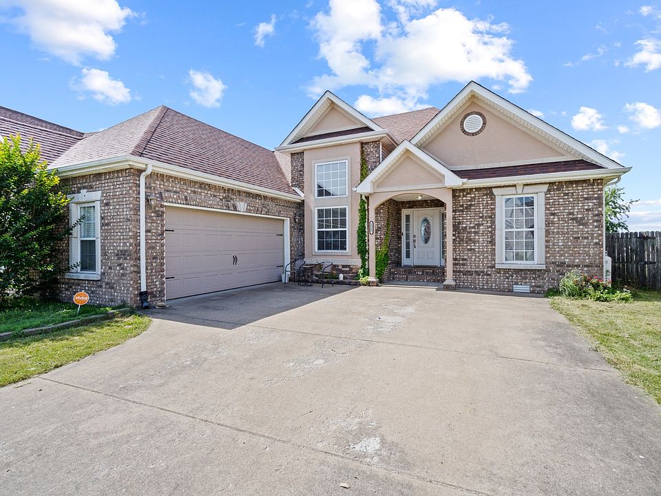 1st image of 1317 Chinook Cir