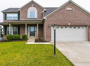 2700 Suzanne Cir, Lexington, KY 40511