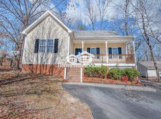 3201 Ludgate Rd, Chester, VA 23831
