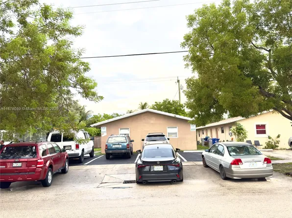 3830 NE 15th Ave, Pompano Beach, FL 33064