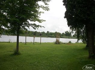 1017 Hubble Dr, Holly, MI
