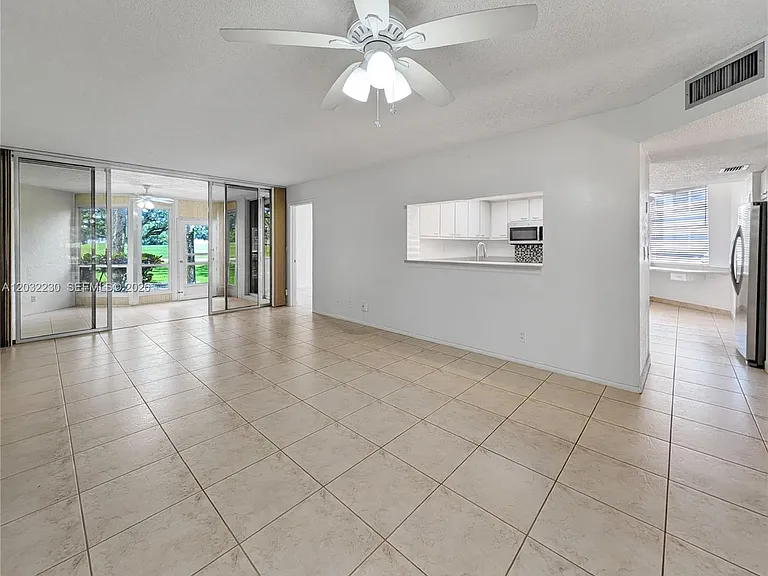 9531 Seagrape Dr #108 — Photo 5