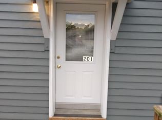 227 Learn Rd APT 201, Tannersville, PA 18372