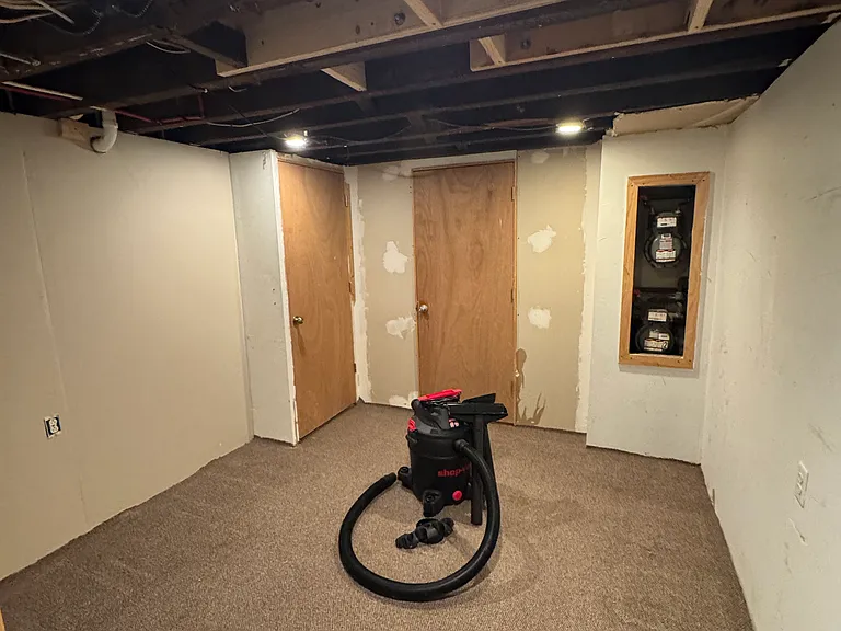 4313 Mitchell St #1 — Photo 9