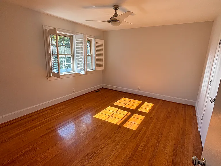 Bedroom #1