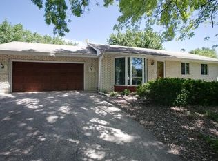 4198 W 140th St, Savage, MN 55378