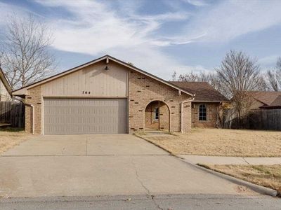 704 SW Normandy Dr, Lawton, OK, 73505