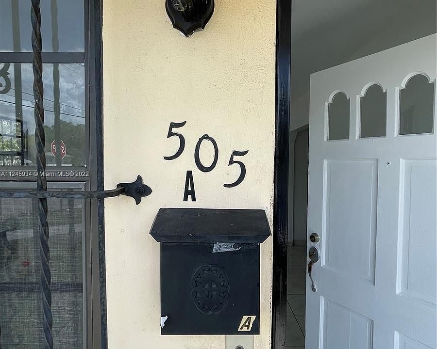 1st image of 505 NE 142nd St #A
