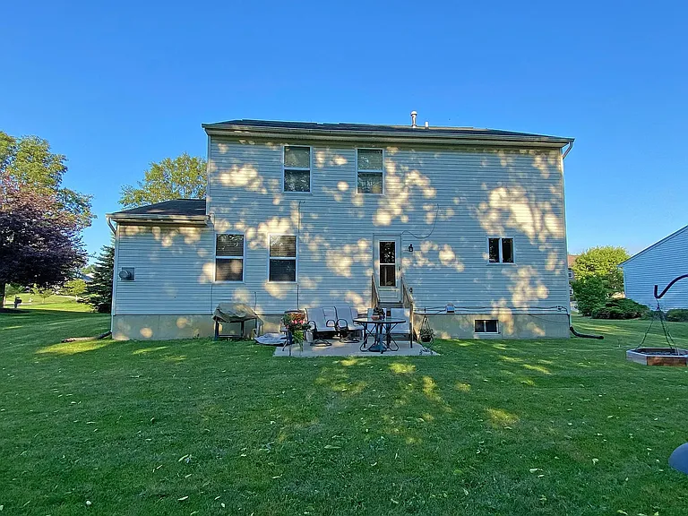 85 W Waterbury Dr — Photo 21