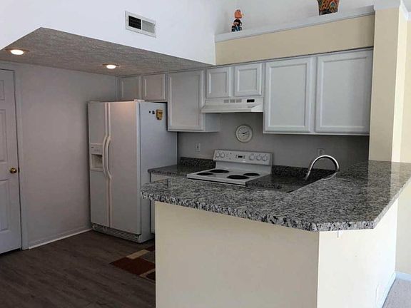 5th image of 4175 Eastvillage Dr