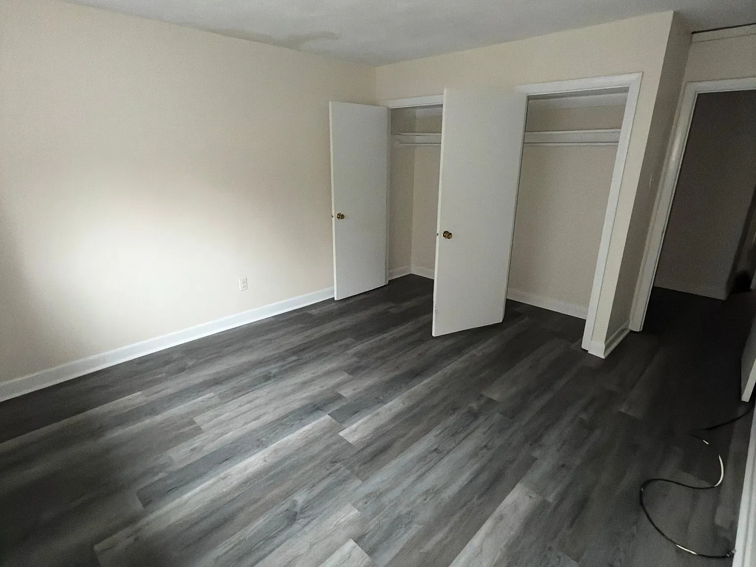 84 Gardner St — Photo 3
