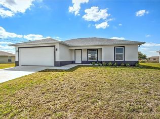 9004 Meadow Ct, Labelle, FL 33935