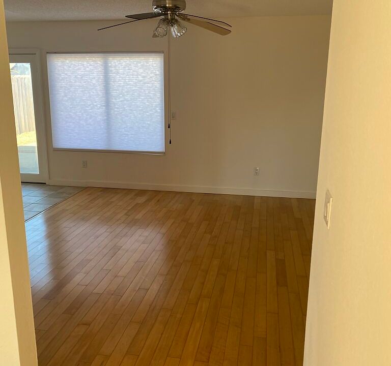 1st image of 8260 Calle Minas