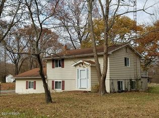 17724 N Normandy Ln, Mount Vernon, IL 62864