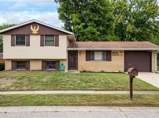 5121 Waverly St, Fairborn, OH