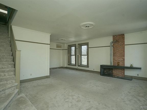 3rd image of 312 Bryant St