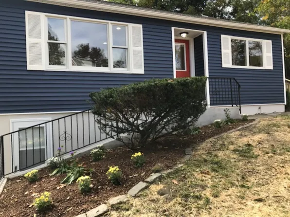 6 Academy Rd, Brewster, NY 10509