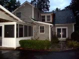 641 River Rd, Hendersonville, NC 28739