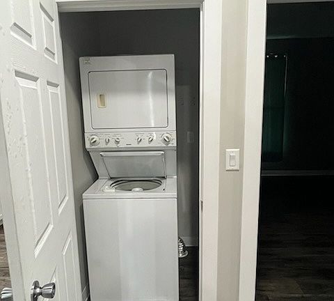 4th image of 202 Fond Du Lac St