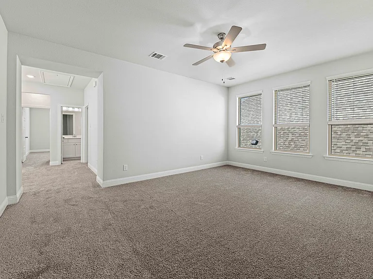 16532 Dunkirk Ln — Photo 13