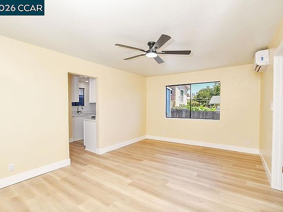 3rd image of 2520 Harrington Ave