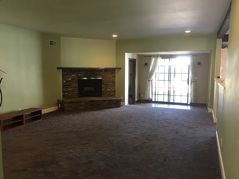 7849 Beckett St — Photo 5