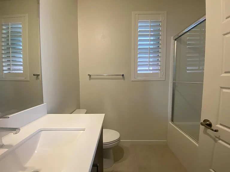 169 Cadence — Photo 20